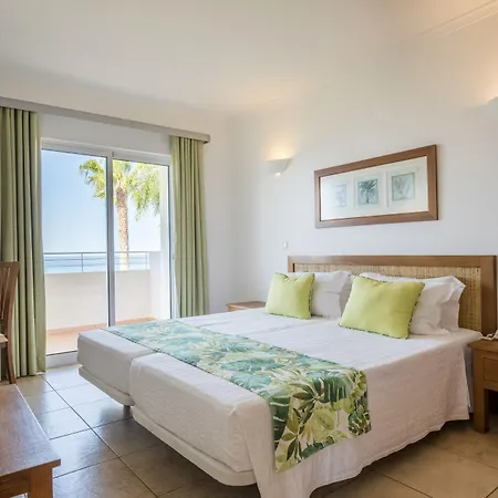 Отель Clube Porto Mos - Sunplace & Лагуш