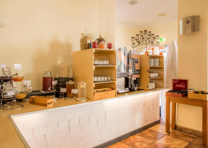 Clube Porto Mos - Sunplace & 4* ラゴス