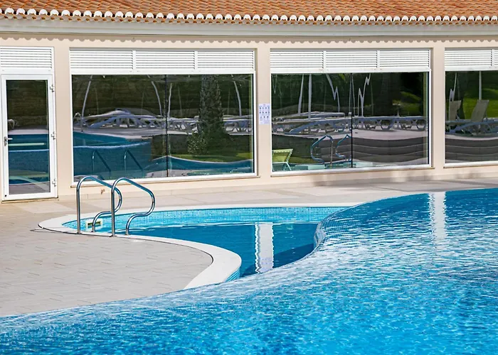 Clube Porto Mos - Sunplace & ホテル ラゴス