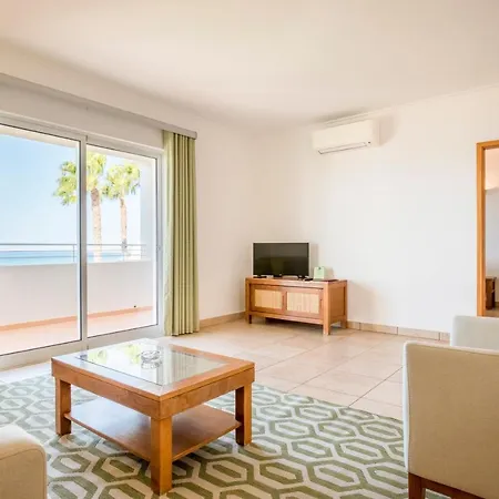 Clube Porto Mos - Sunplace & 4* Lagos