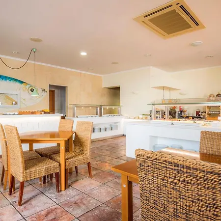 Clube Porto Mos - Sunplace & 4* Lagos