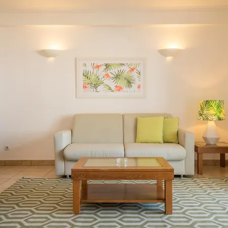 Clube Porto Mos - Sunplace & لاغوس